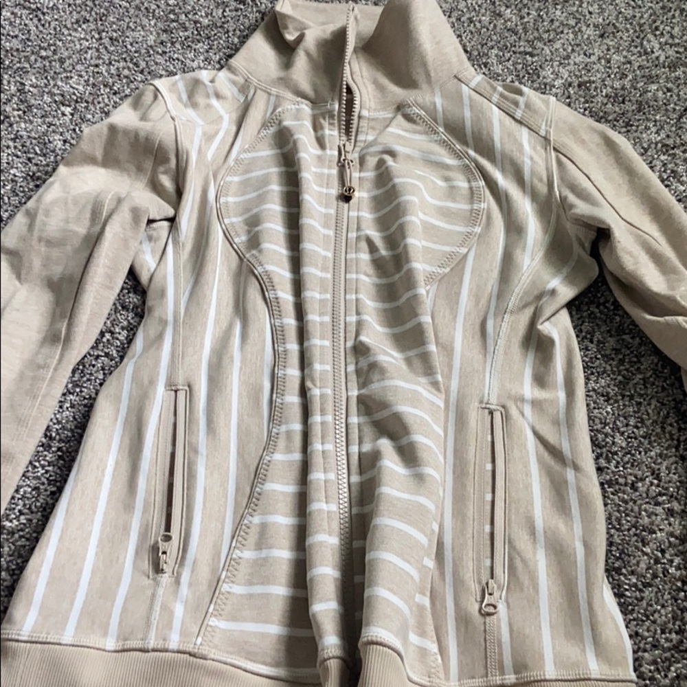 Lulu lemon jacket